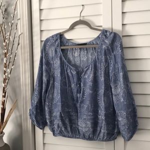 American Eagle floral top